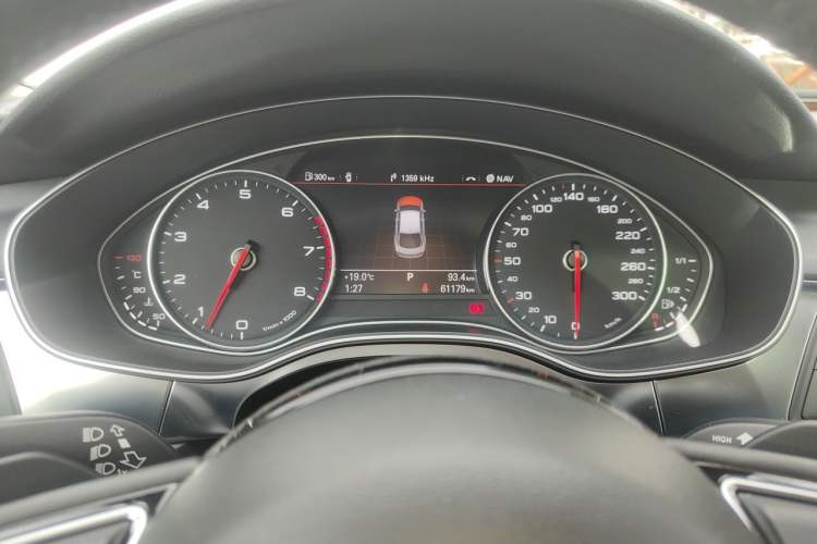 Used Audi A7 2013 50 TFSI quattro Luxury Model Instrument Cluster