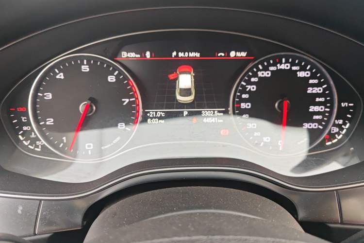 Used Audi A7 2013 30 FSI Standard Edition Instrument Cluster