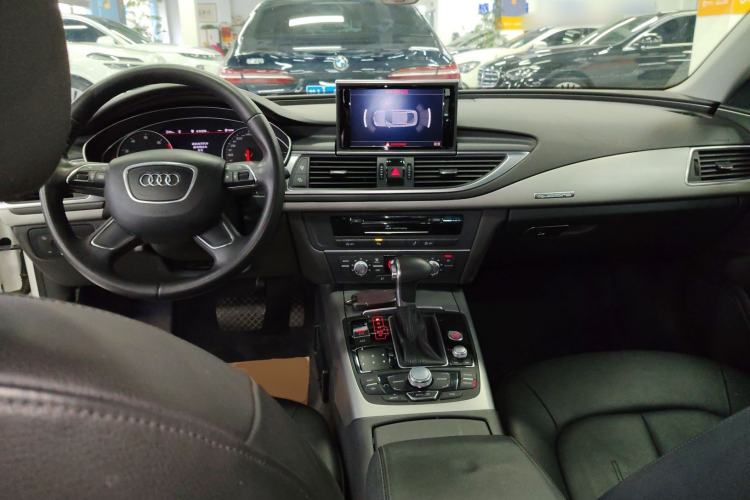 Used Audi A7 2013 35 FSI quattro Ambition Edition Interior 2