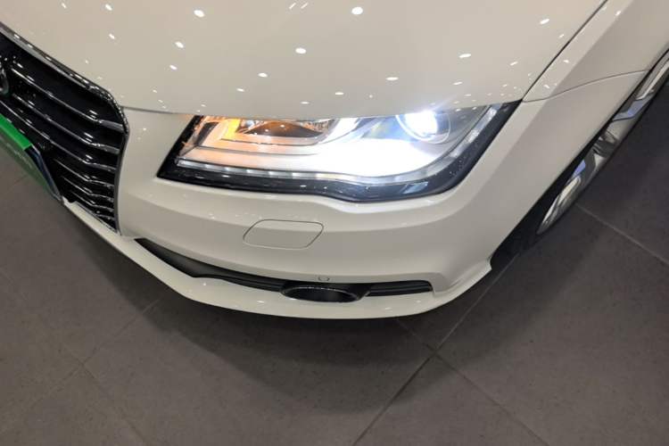 Used Audi A7 2013 50 TFSI quattro Luxury Model Left Front Headlight