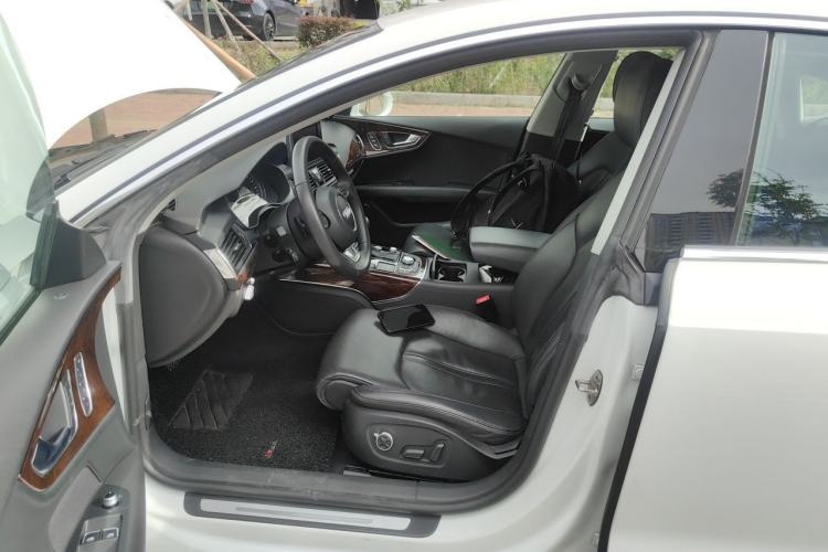 Used Audi A7 2013 50 TFSI quattro Luxury Model Left Front Seat
