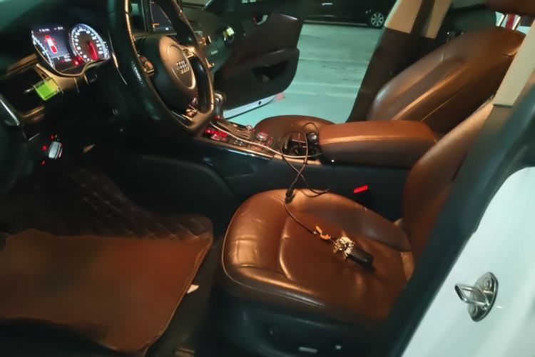 Used Audi A7 2013 35 FSI quattro Ambition Edition Left Front Seat