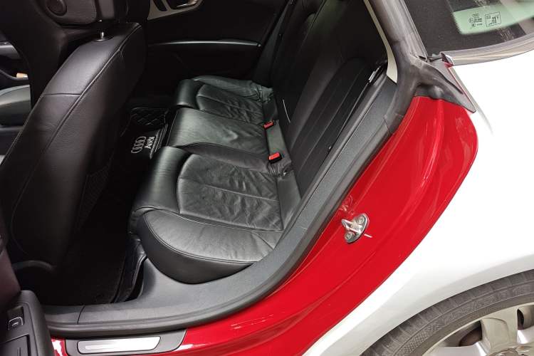 Used Audi A7 2013 30 FSI Standard Edition Left Rear Seat