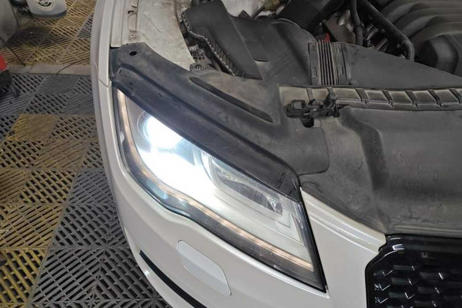 Used Audi A7 2013 35 FSI quattro Ambition Edition Right Front Headlight
