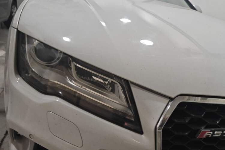 Used Audi A7 2013 30 FSI Standard Edition Right Front Headlight