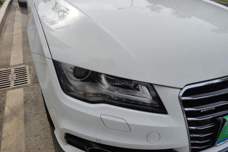 Used Audi A7 2013 50 TFSI quattro Luxury Model Right Front Headlight