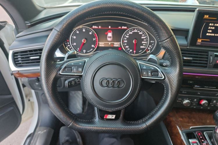 Used Audi A7 2013 50 TFSI quattro Comfort trim Steering Wheel