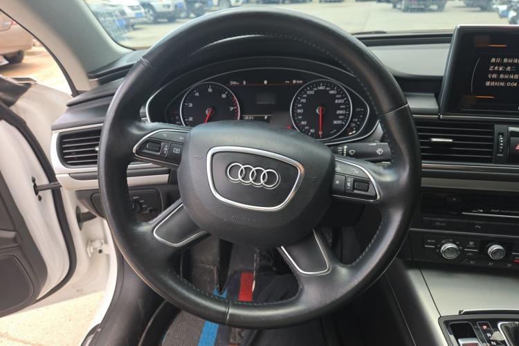 Used Audi A7 2013 30 FSI Standard Edition Steering Wheel