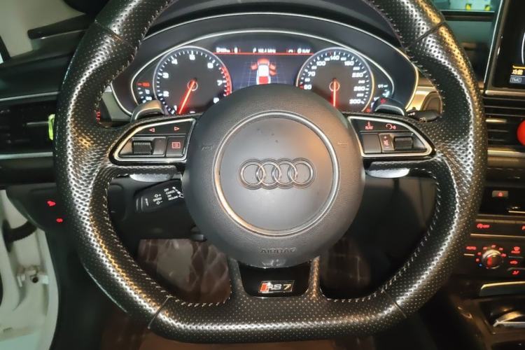 Used Audi A7 2013 35 FSI quattro Ambition Edition Steering Wheel