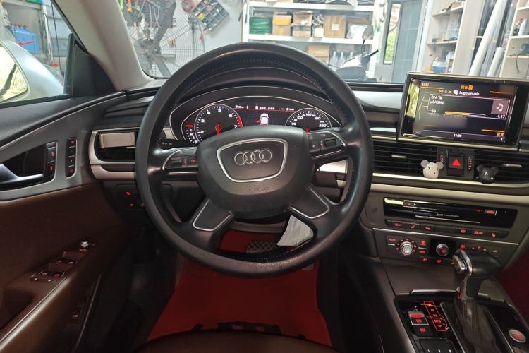 Used Audi A7 2013 35 FSI quattro Ambition Edition Steering Wheel