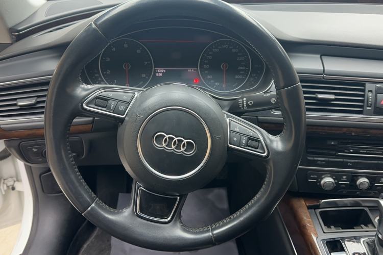 Used Audi A7 2013 50 TFSI quattro Comfort trim Steering Wheel