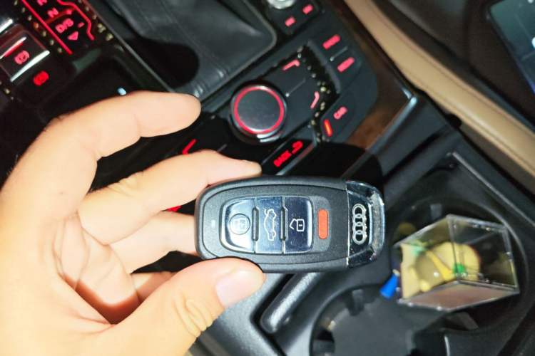 Used Audi A7 2013 50 TFSI quattro Comfort trim Vehicle Key
