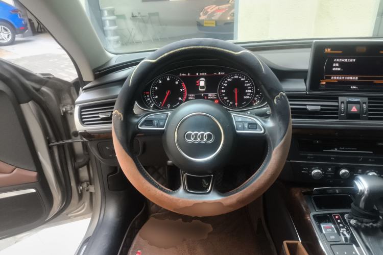 Used Audi A7 2013 50 TFSI quattro Comfort trim Steering Wheel