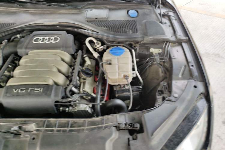 Used Audi A7 2014 35 FSI quattro Technology Edition Engine Bay Left