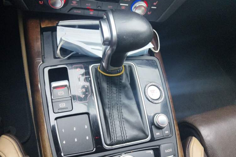 Used Audi A7 2014 50 TFSI quattro Comfort Model Gear Lever
