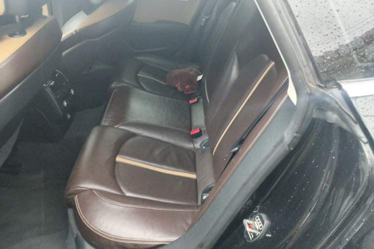 Used Audi A7 2014 50 TFSI quattro Comfort Model Left Rear Seat