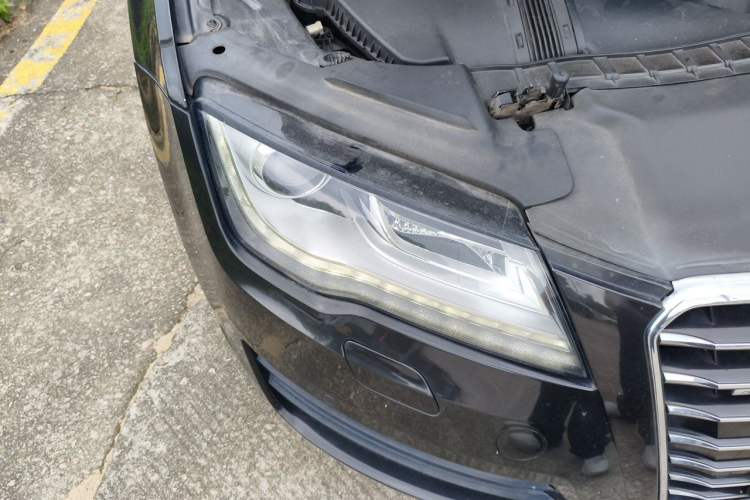 Used Audi A7 2014 50 TFSI quattro Comfort Model Right Front Headlight