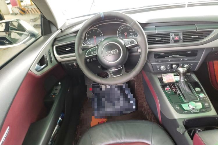 Used Audi A7 2014 35 FSI quattro Technology Edition Steering Wheel