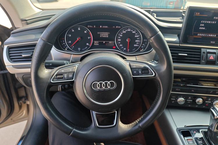 Used Audi A7 2014 35 FSI quattro Technology Edition Steering Wheel
