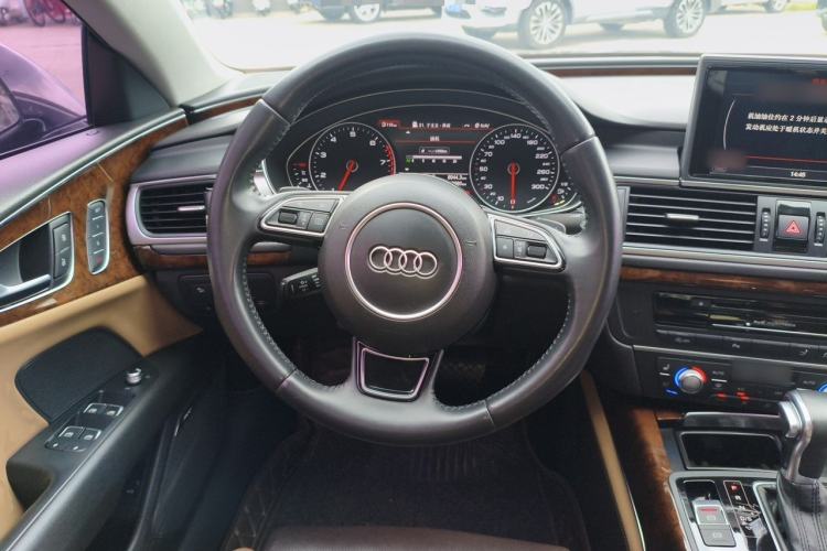 Used Audi A7 2014 50 TFSI quattro Comfort Model Steering Wheel