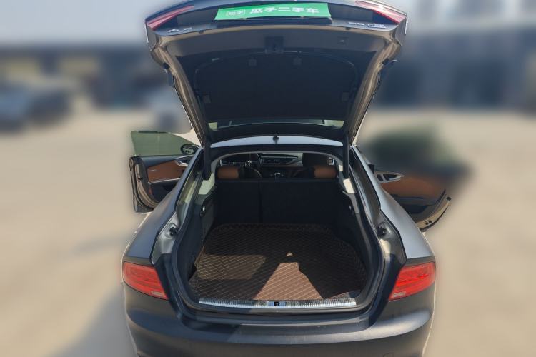Used Audi A7 2014 35 FSI quattro Technology Edition Trunk
