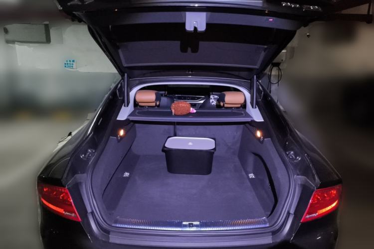 Used Audi A7 2014 35 FSI quattro Technology Edition Trunk