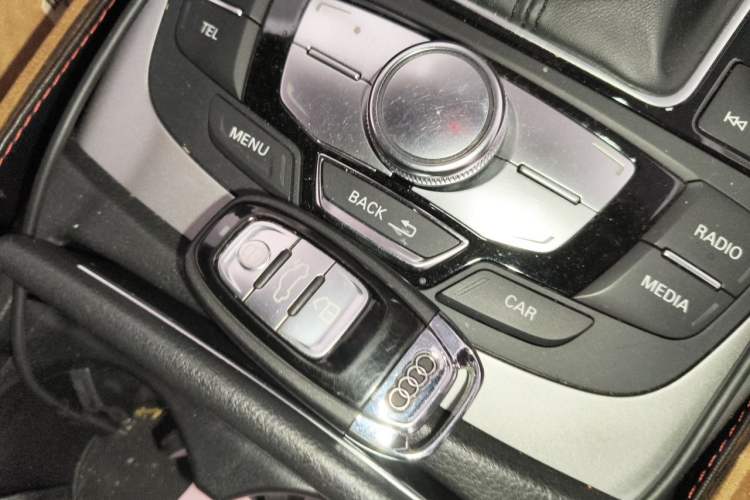 Used Audi A7 2014 35 FSI quattro Technology Edition Vehicle Key