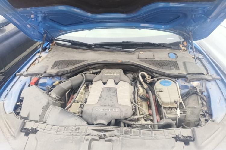Used Audi A7 2014 50 TFSI quattro Comfort Model Engine Bay