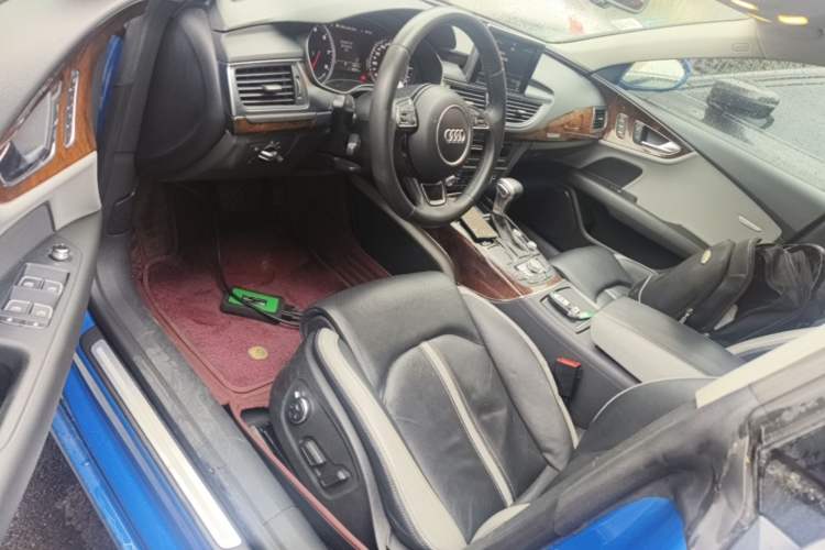 Used Audi A7 2014 50 TFSI quattro Comfort Model Left Front Seat