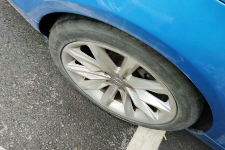 Used Audi A7 2014 50 TFSI quattro Comfort Model Right Rear Wheel Hub