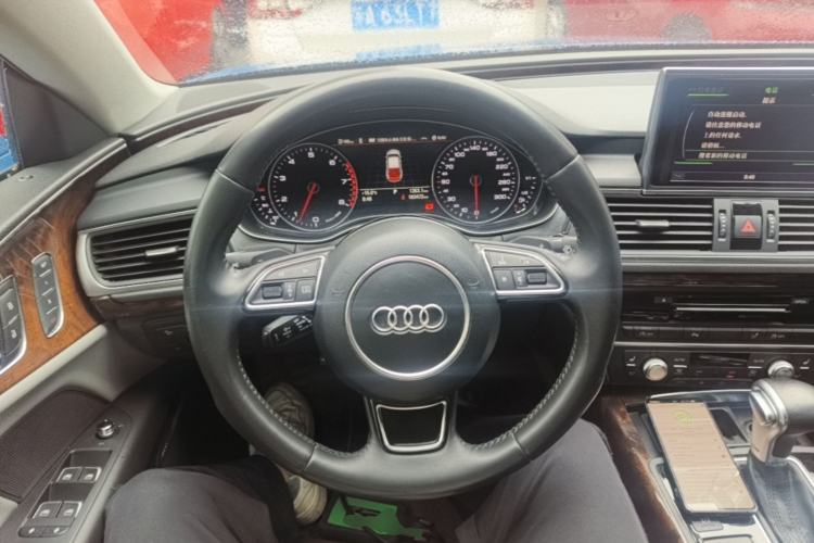 Used Audi A7 2014 50 TFSI quattro Comfort Model Steering Wheel