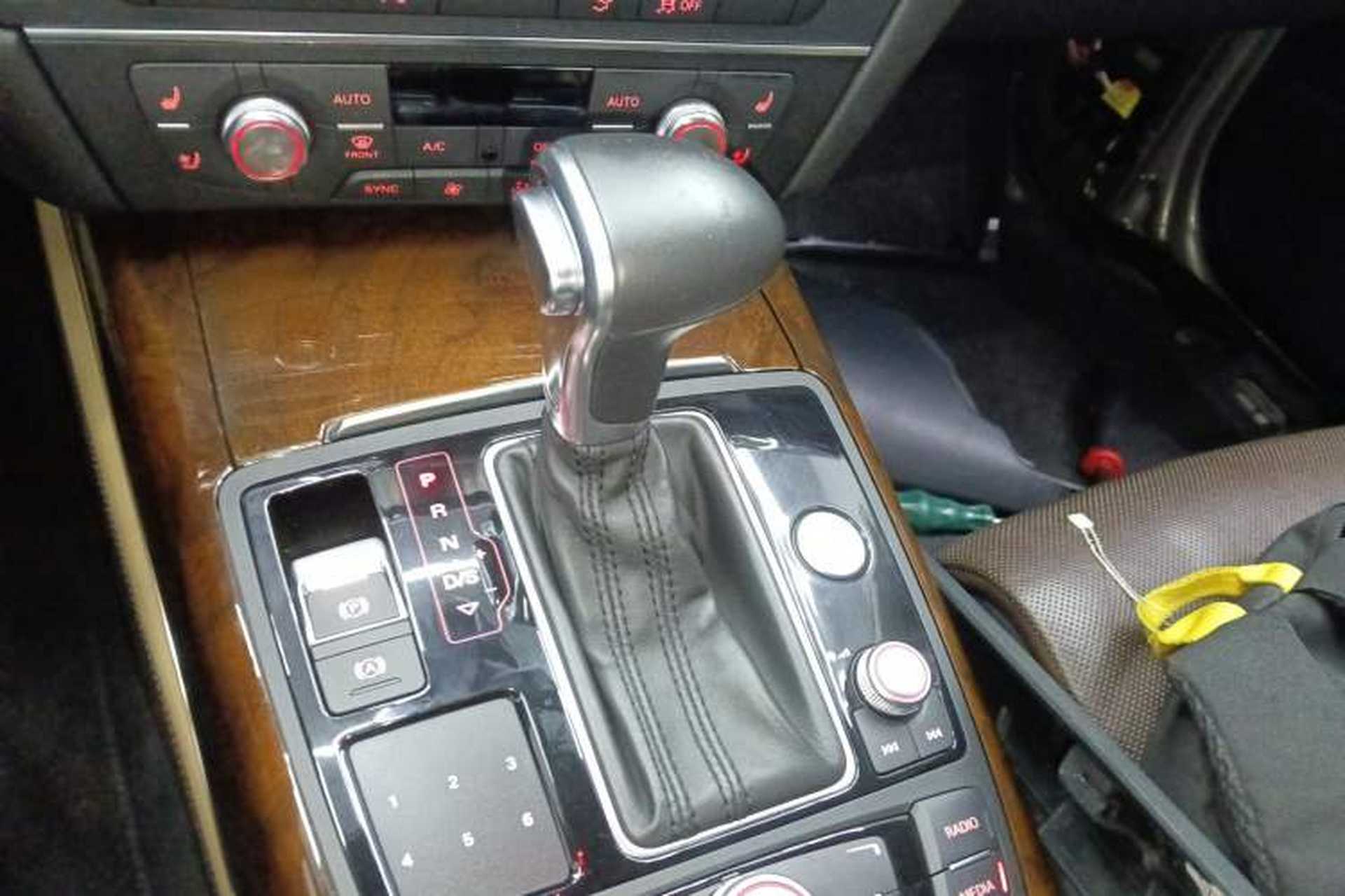 Used Audi A7 2014 50 TFSI quattro Luxury Model Gear Lever