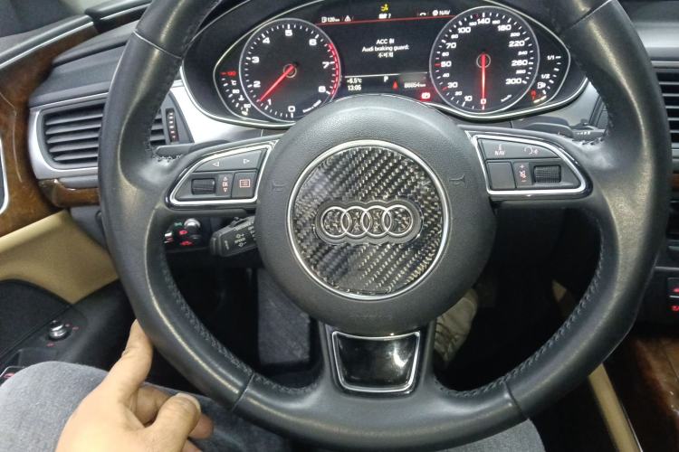 Used Audi A7 2014 50 TFSI quattro Luxury Model Steering Wheel