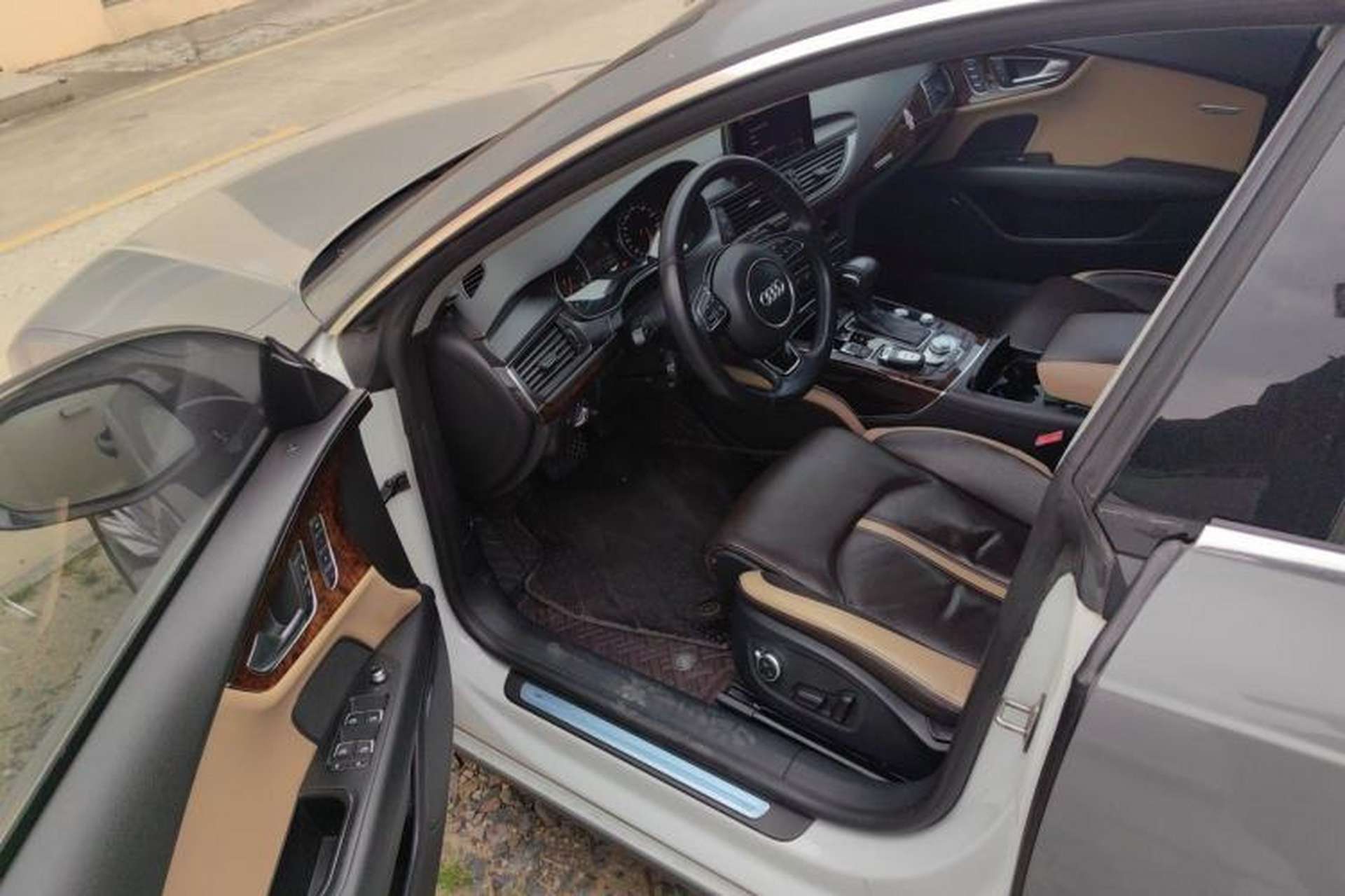 Used Audi A7 2014 50 TFSI quattro Comfort Model Driver Seat