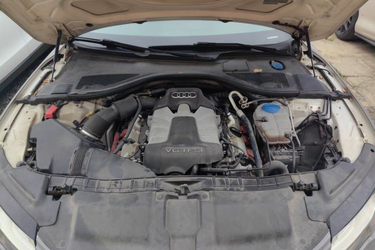 Used Audi A7 2014 50 TFSI quattro Comfort Model Engine Bay