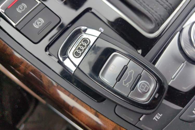 Used Audi A7 2014 50 TFSI quattro Comfort Model Vehicle Key