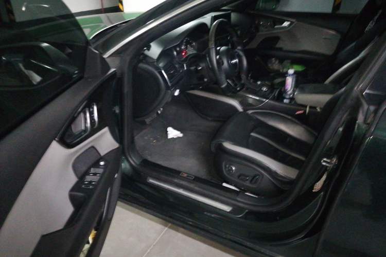 Used Audi A7 2014 50 TFSI quattro Comfort Model Driver Seat