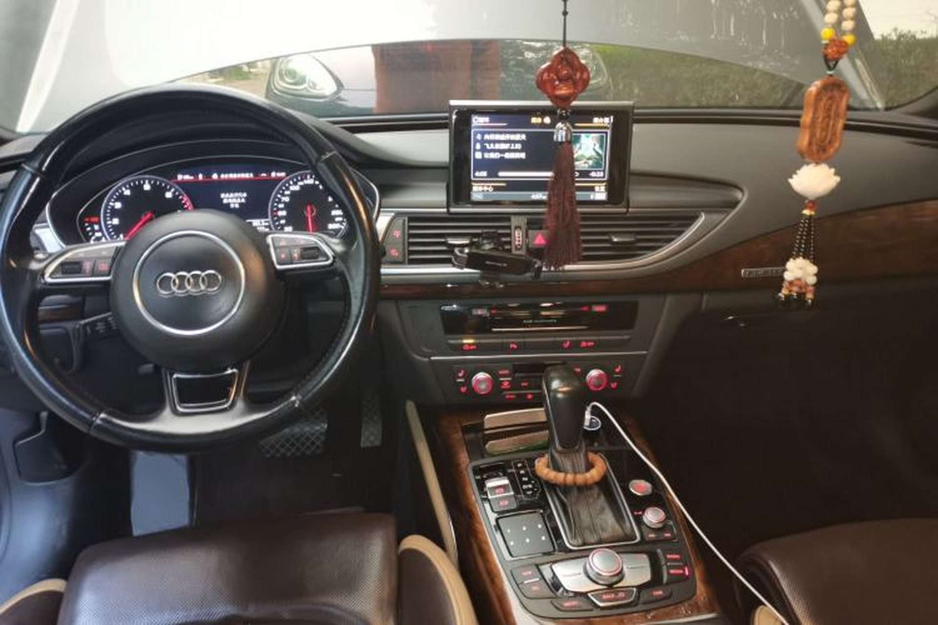 Used Audi A7 2014 50 TFSI quattro Comfort Model Center Console