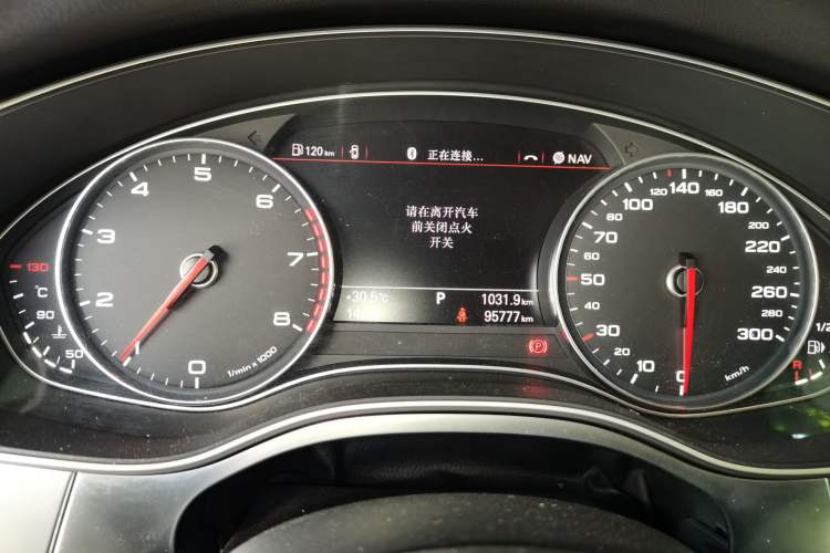 Used Audi A7 2014 35 FSI quattro Technology Edition Instrument Cluster