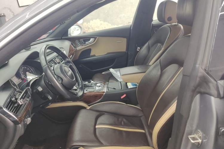 Used Audi A7 2014 50 TFSI quattro Comfort Model Left Front Seat