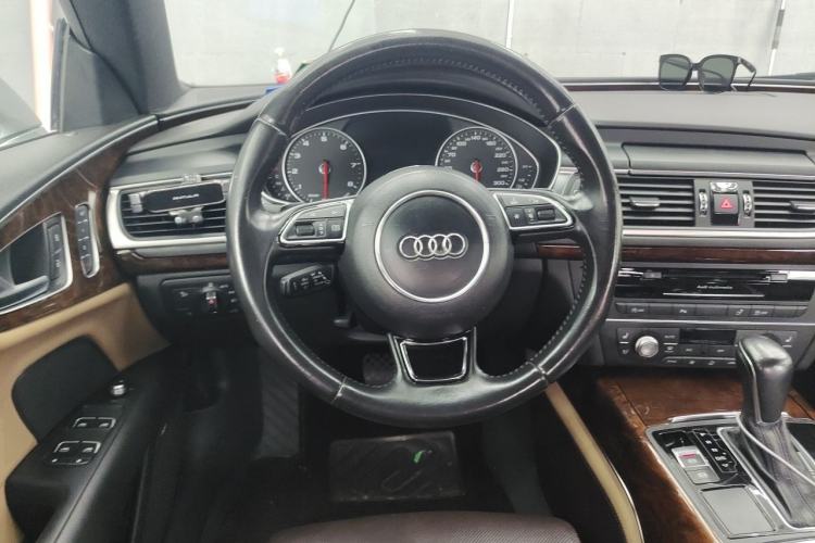 Used Audi A7 2014 50 TFSI quattro Comfort Model Steering Wheel