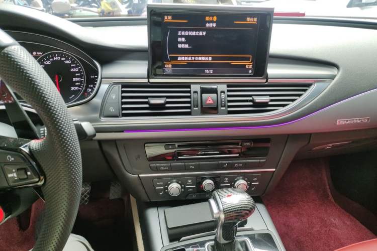 Used Audi A7 2014 35 FSI quattro Technology Edition Audio And AC Panel