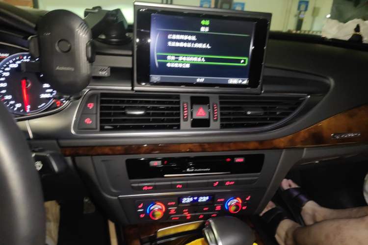Used Audi A7 2014 50 TFSI quattro Luxury Model Audio And AC Panel