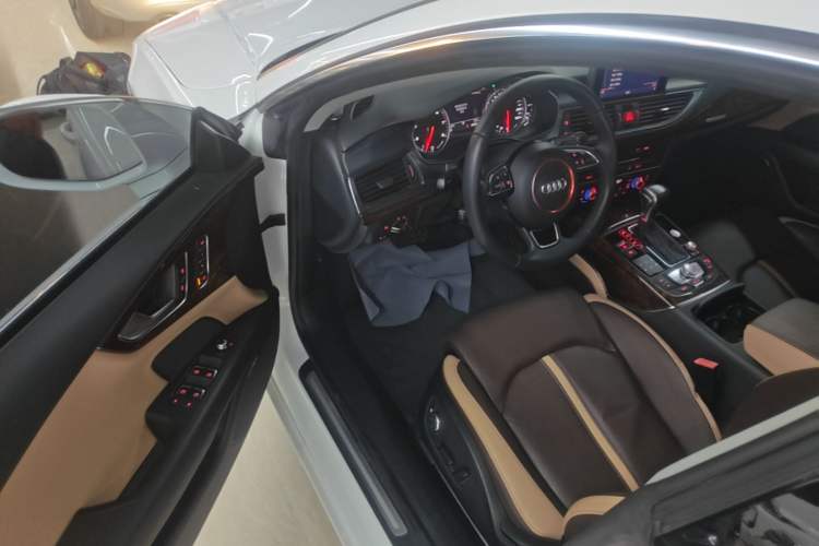 Used Audi A7 2014 50 TFSI quattro Comfort Model Driver Seat
