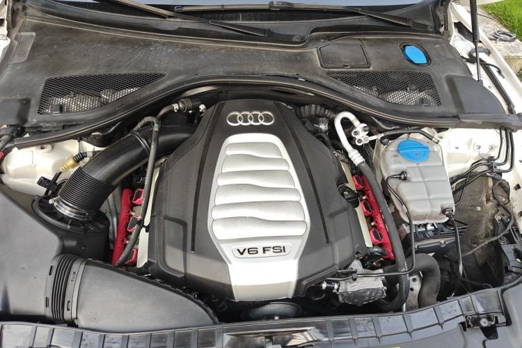 Used Audi A7 2014 30 FSI Trendy Version Engine Bay