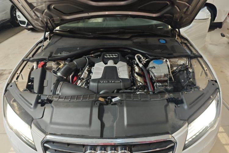 Used Audi A7 2014 50 TFSI quattro Comfort Model Engine Bay