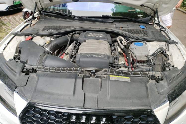Used Audi A7 2014 35 FSI quattro Technology Edition Engine Bay
