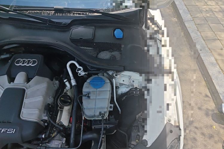 Used Audi A7 2014 50 TFSI quattro Comfort Model Engine Bay Left