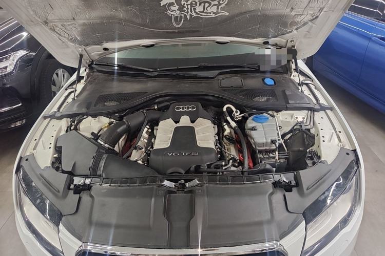 Used Audi A7 2014 50 TFSI quattro Comfort Model Engine Bay