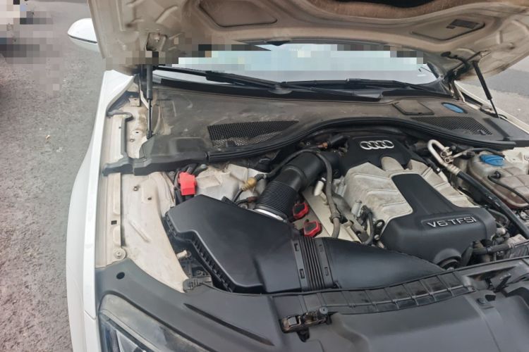Used Audi A7 2014 50 TFSI quattro Comfort Model Engine Bay Right